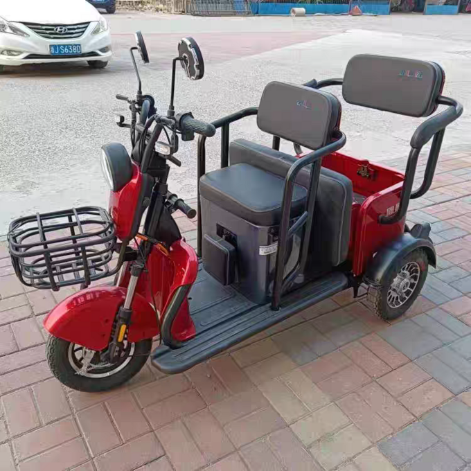 鳳凰老人代步車四輪電動老年家用殘疾人助力車小型折疊電瓶車